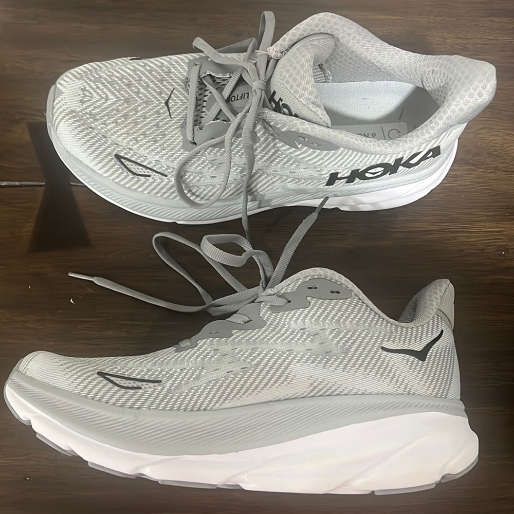 Womens Hoka size 8- fits like an 8.5